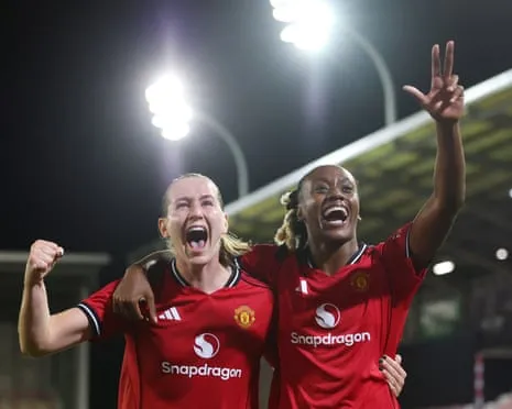 E. Terland Hat-Trick Propels Manchester United Through to Women's UCL Group Stage